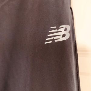 New Balance mens fleece lined athletic pant